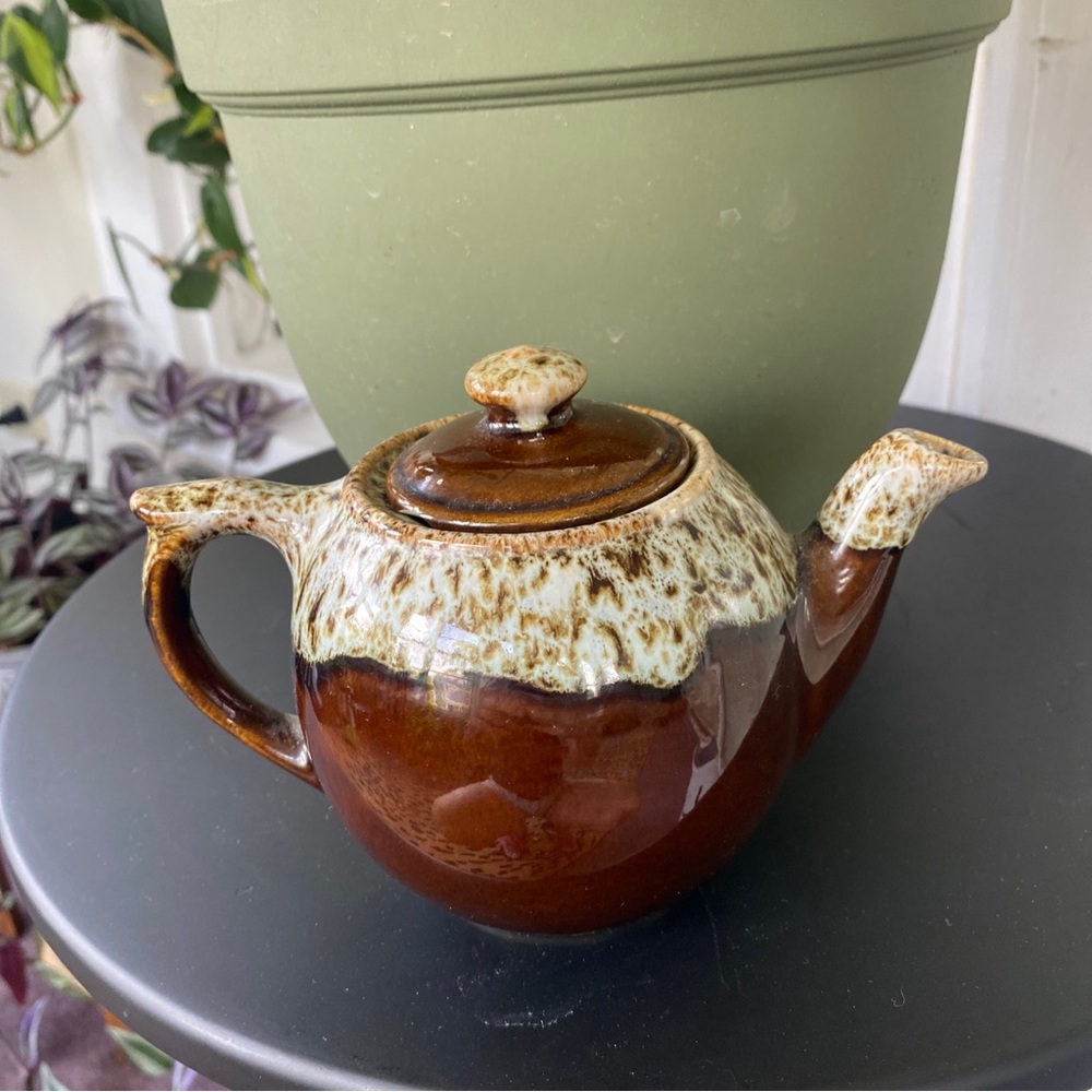 Vintage Hull Brown Drip Glaze Teapot Tea Pot Lid Oven Proof Pottery USA 2 Cup